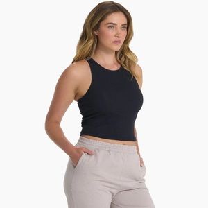 Vuori Elevation Plyo Tank